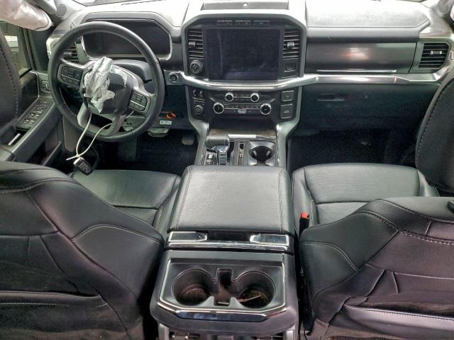 Ford F-150 Supercrew Image 10