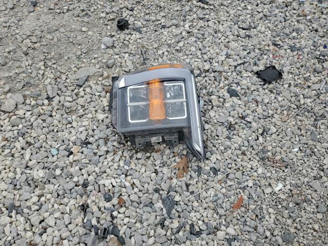 Ford F-150 Supercrew Image 5