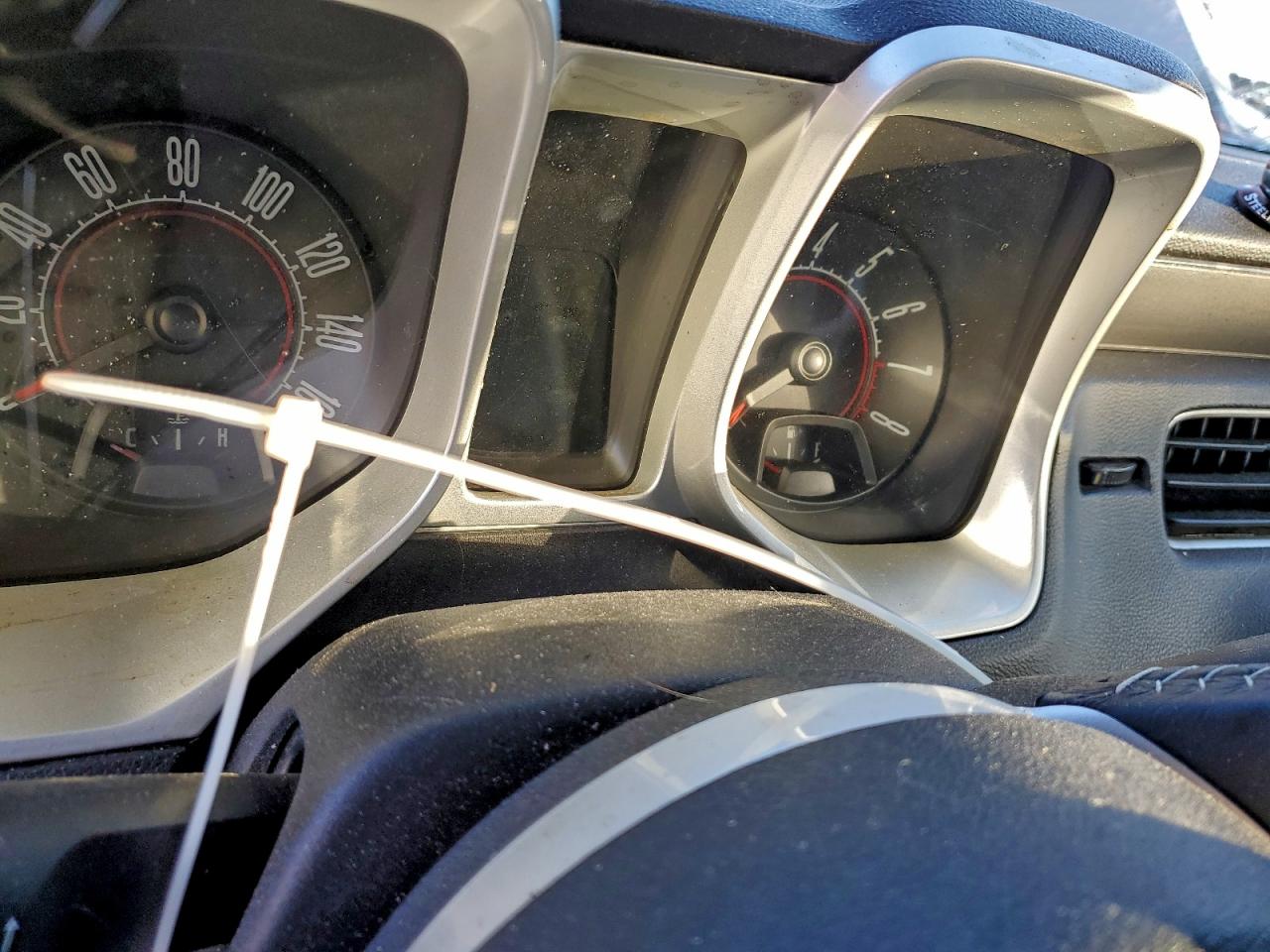 Chevrolet Camaro Lt Image 11