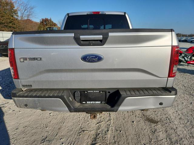 Ford F-150 Supercrew Image 10