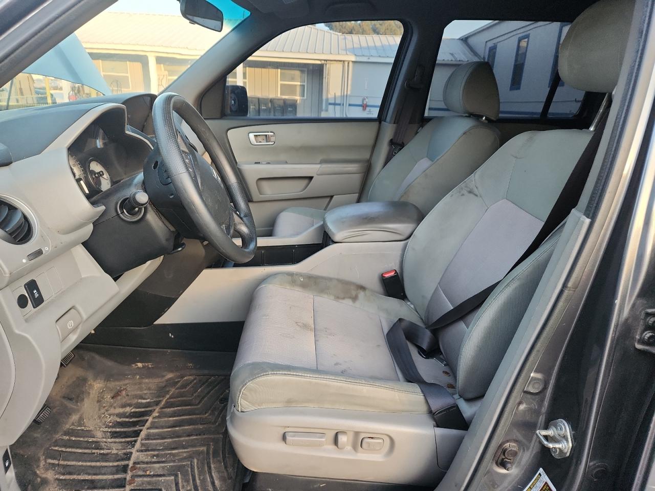 Honda Pilot Ex Image 13