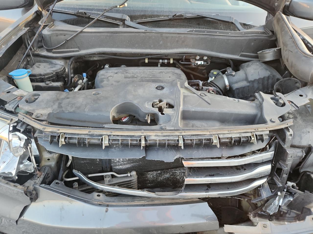 Honda Pilot Ex Image 2