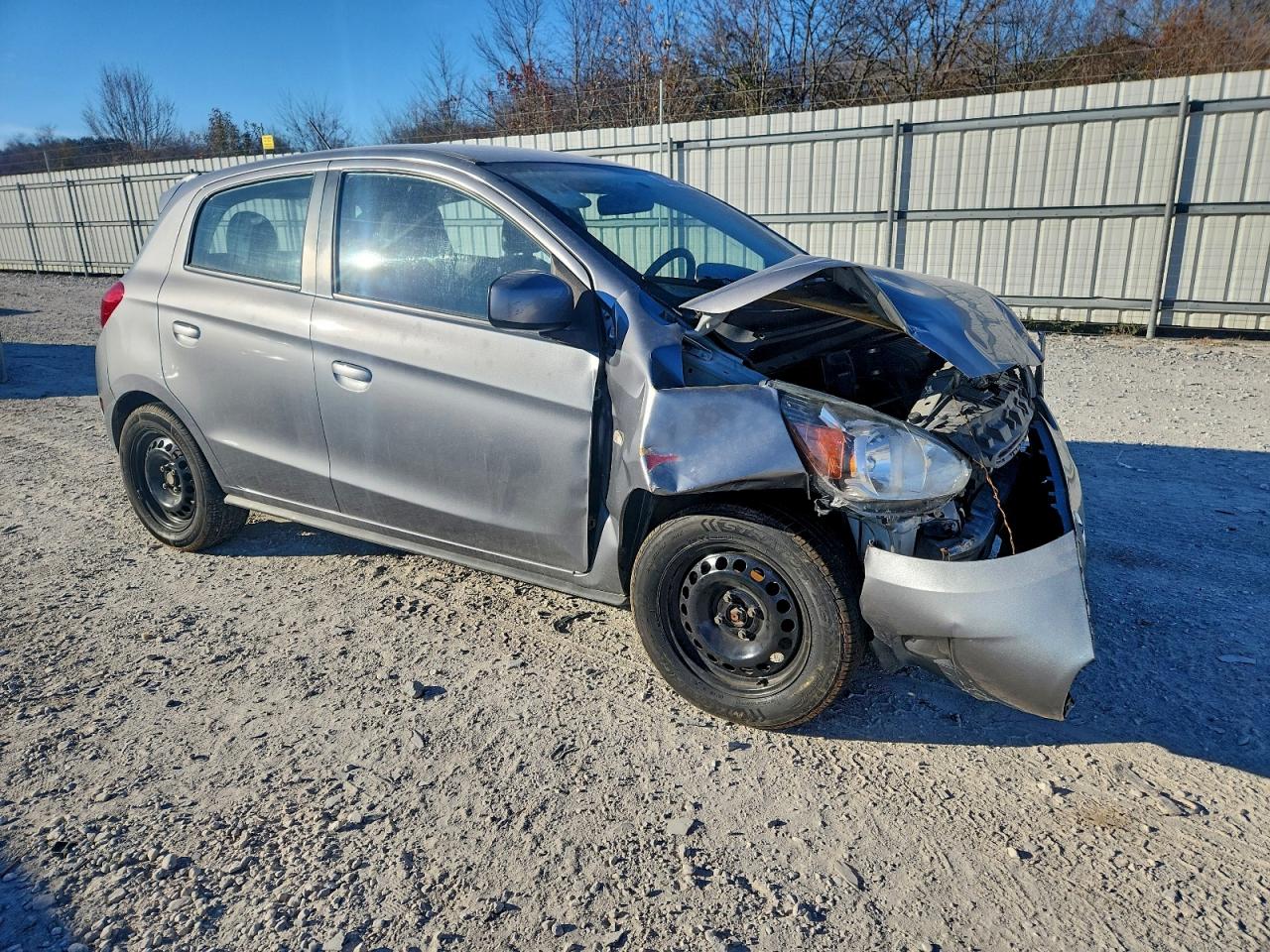 Mitsubishi Mirage De Image 3