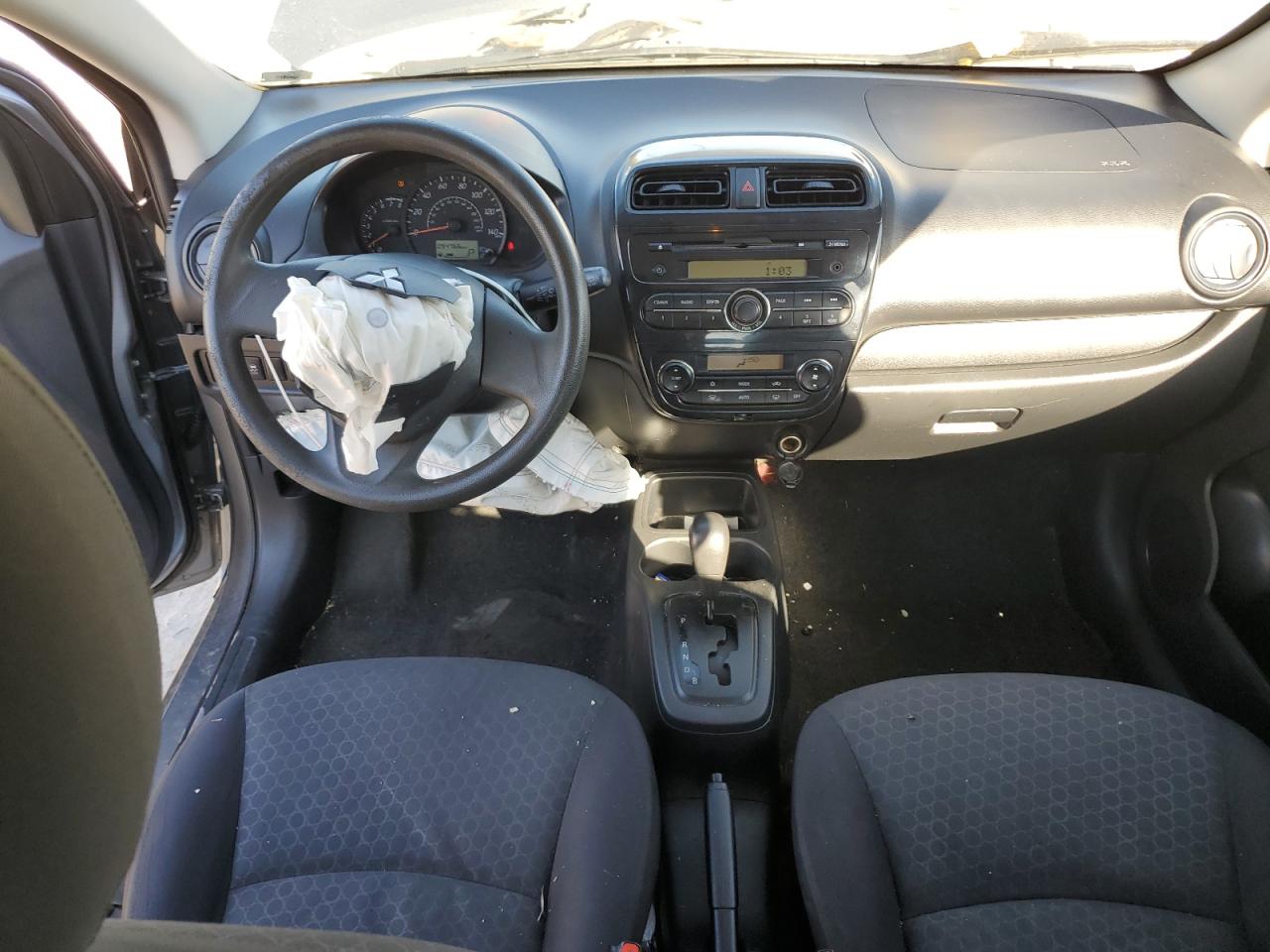 Mitsubishi Mirage De Image 5