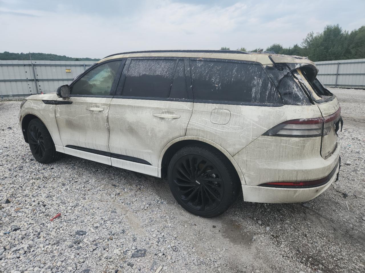 Lincoln Aviator Reserve Image 2
