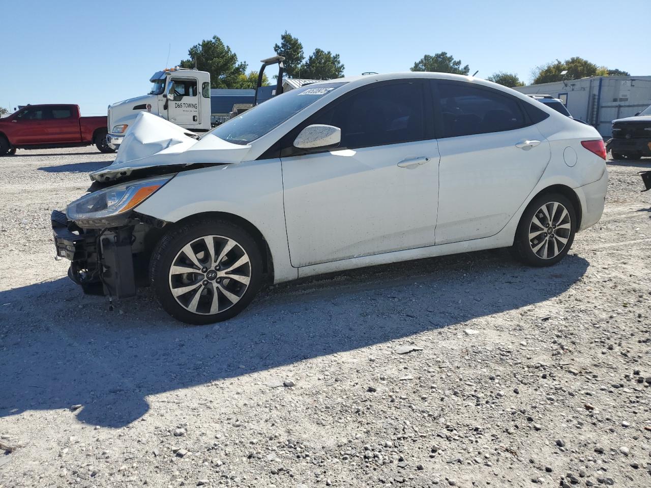 Hyundai ACCENT Se Image 1