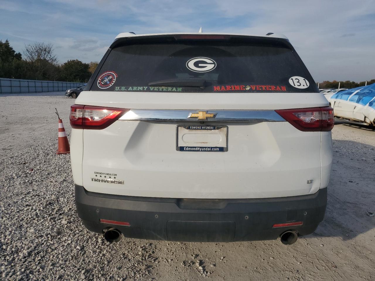 Chevrolet Traverse Lt Image 6