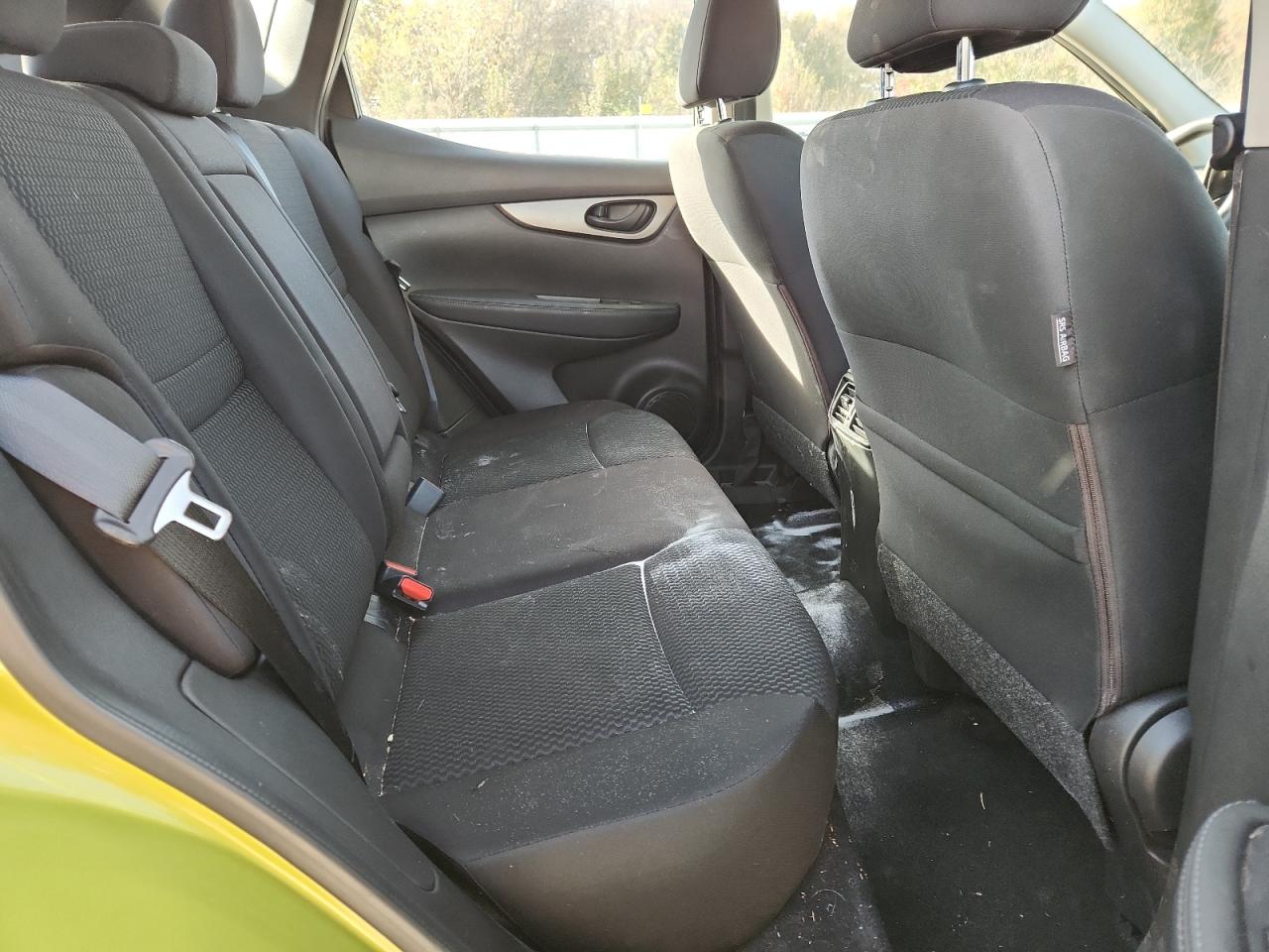 Nissan Rogue S Image 11