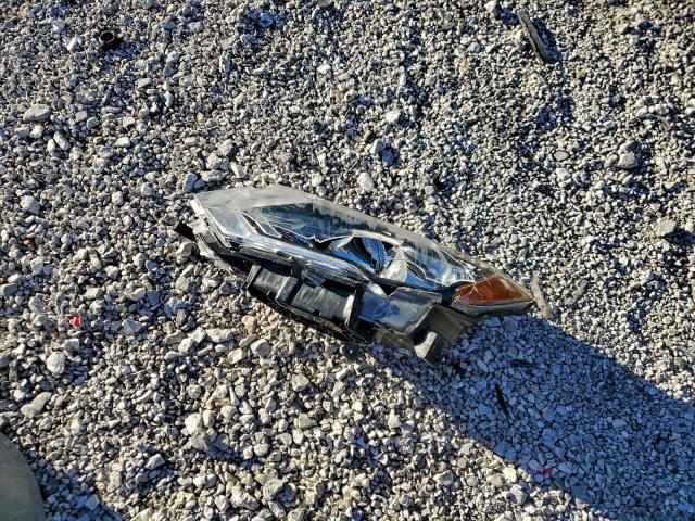 Nissan Rogue S Image 5