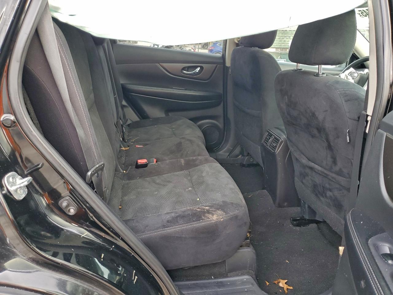 Nissan Rogue S Image 9