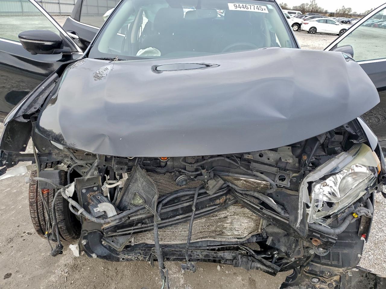 Nissan Rogue S Image 10