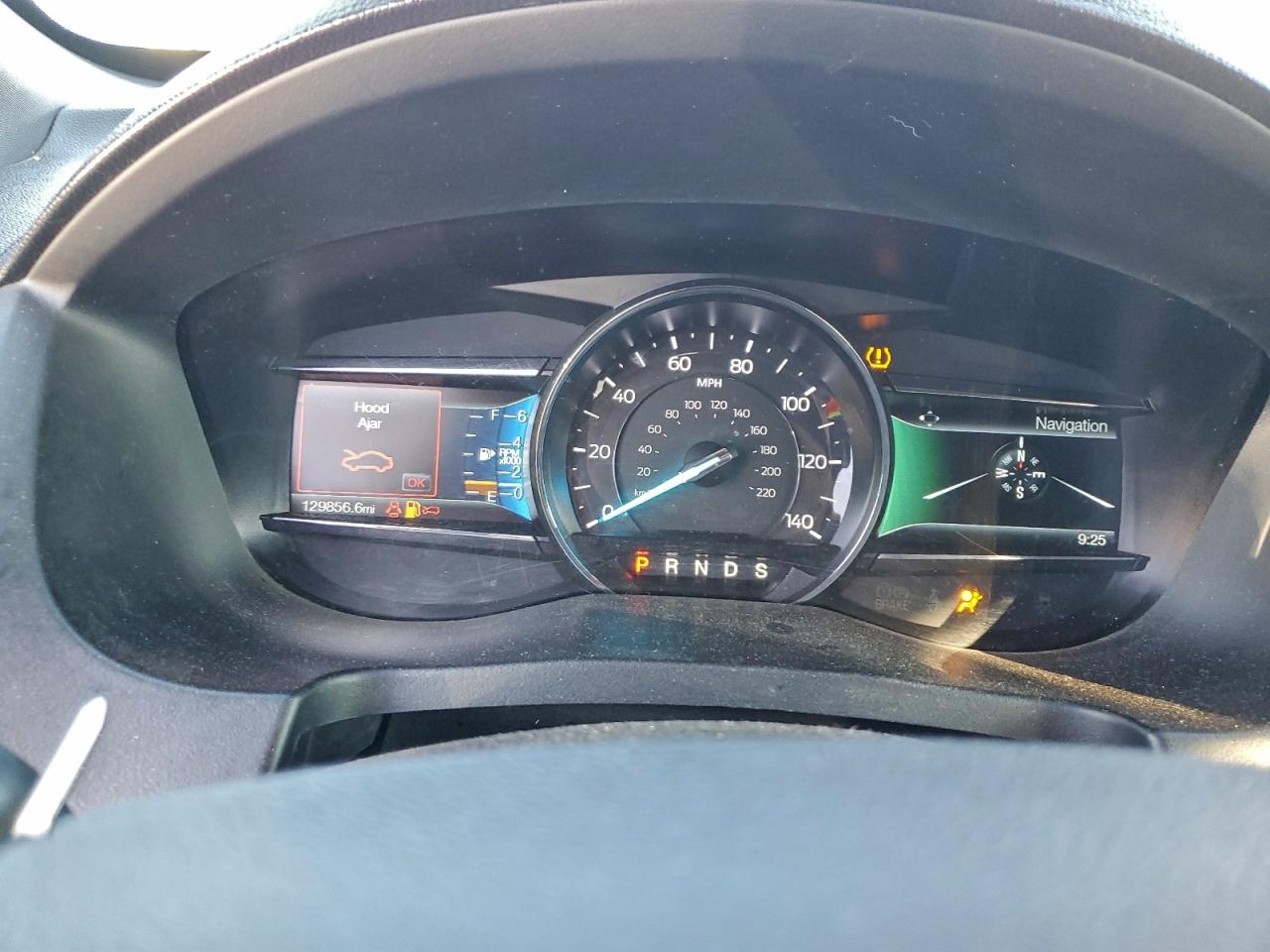 Ford Explorer Sport Image 7