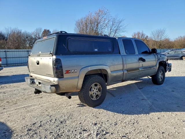 Chevrolet Silverado K1500 Image 4