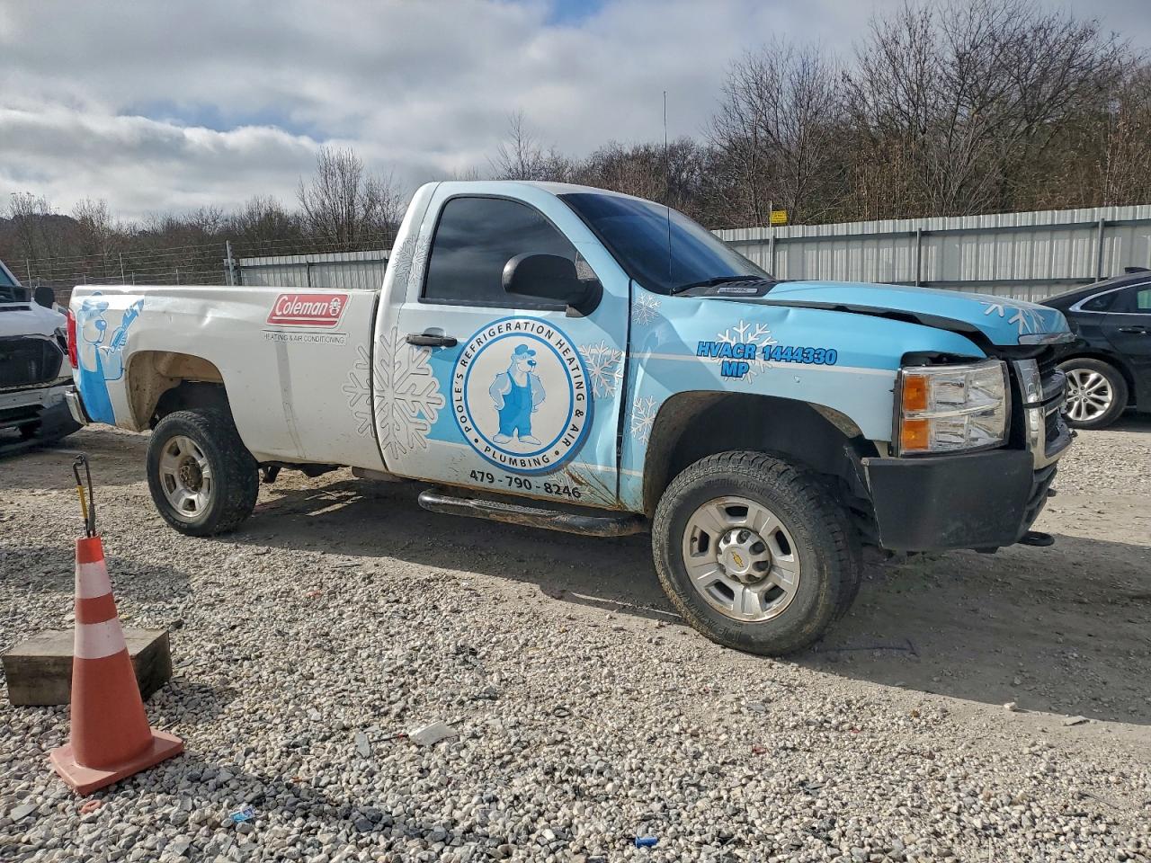 Chevrolet Silverado K2500 Heavy Duty Image 2