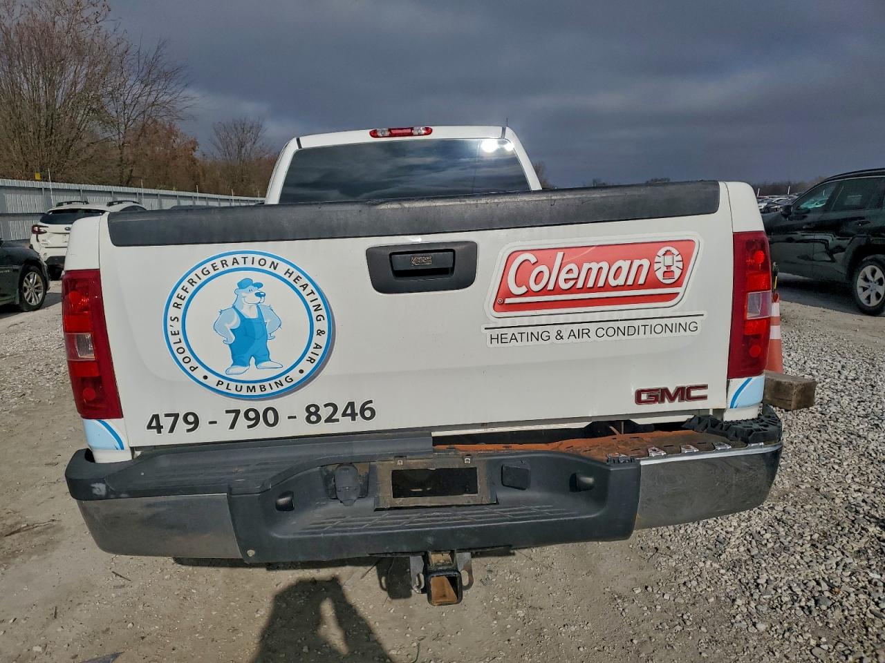 Chevrolet Silverado K2500 Heavy Duty Image 8