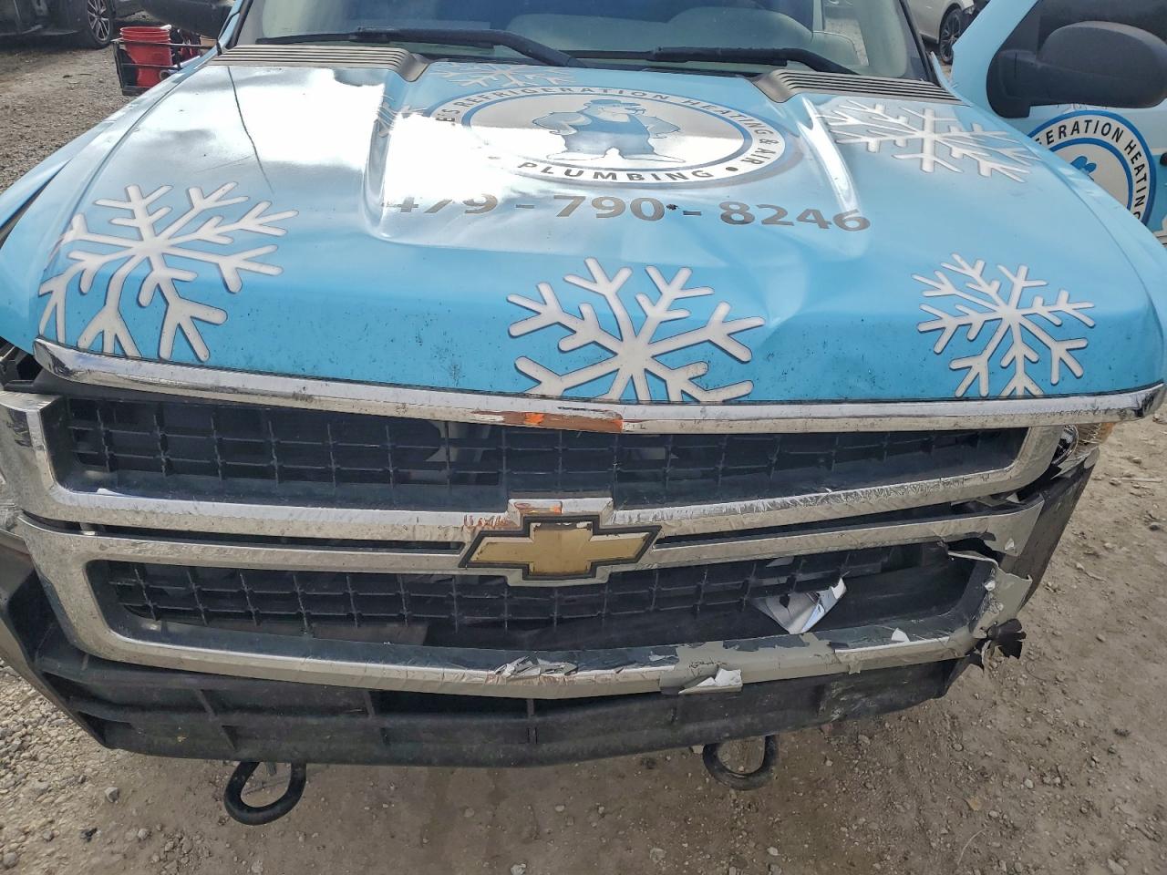 Chevrolet Silverado K2500 Heavy Duty Image 11