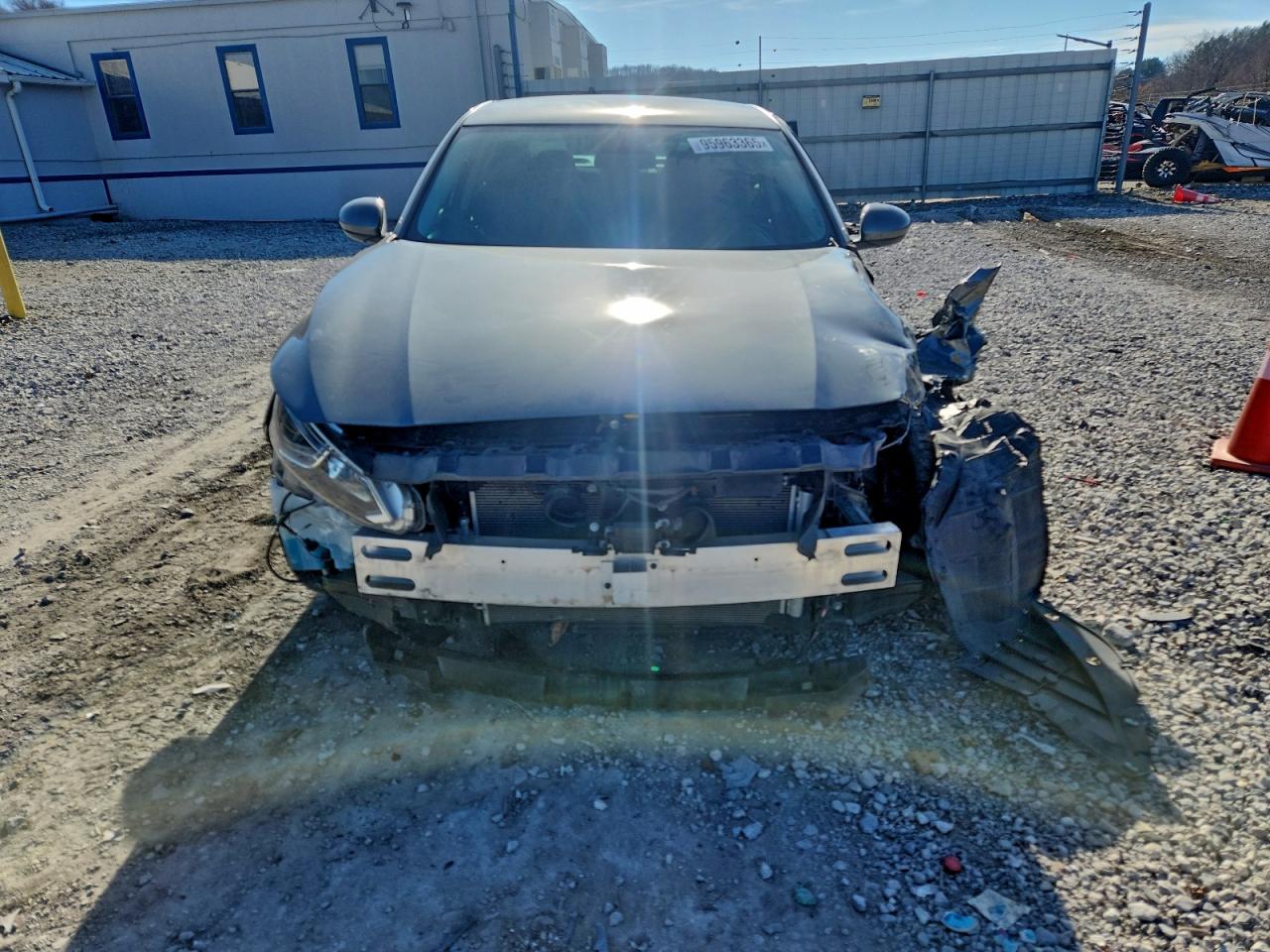 Nissan Altima S Image 9