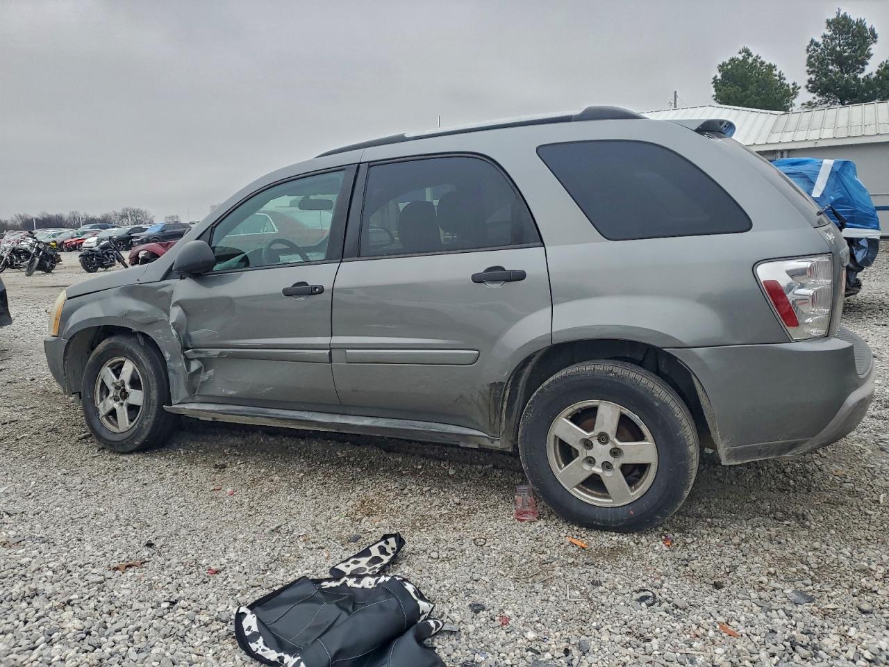 Chevrolet Equinox Ls Image 11