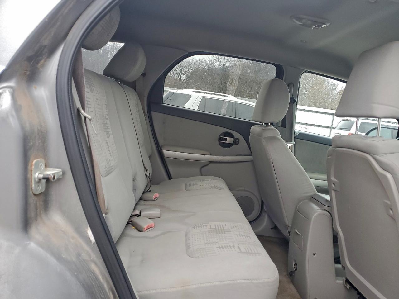 Chevrolet Equinox Ls Image 5