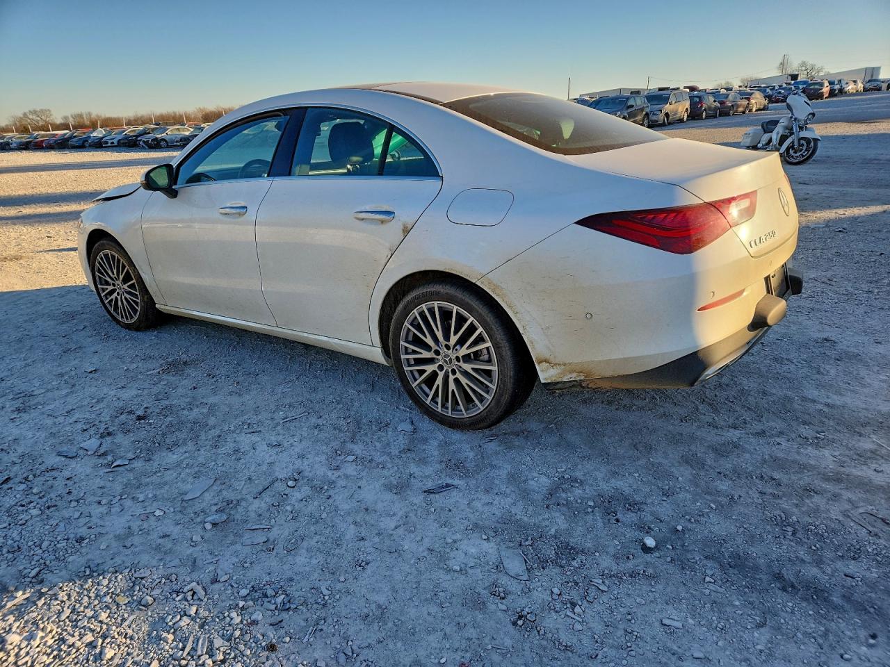 Mercedes-Benz Cla-class 250 Image 2