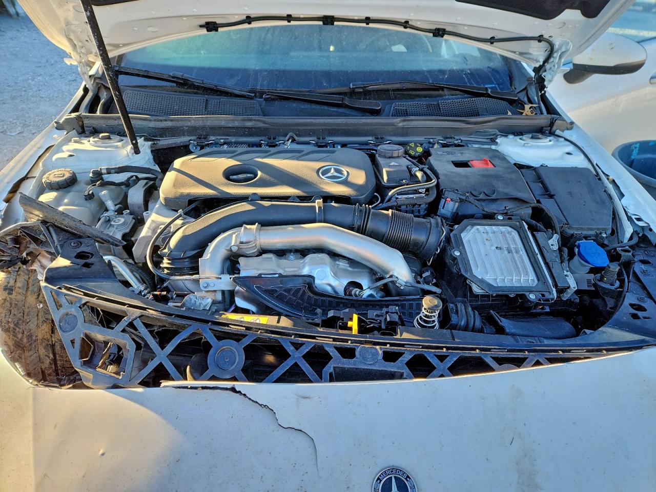 Mercedes-Benz Cla-class 250 Image 9