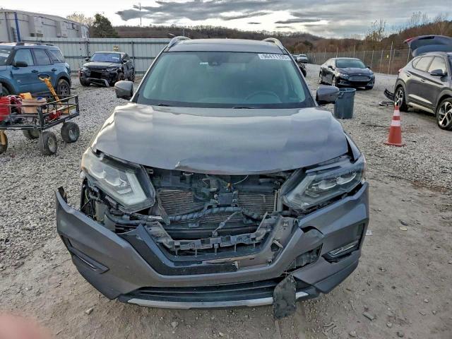 Nissan Rogue S Image 9