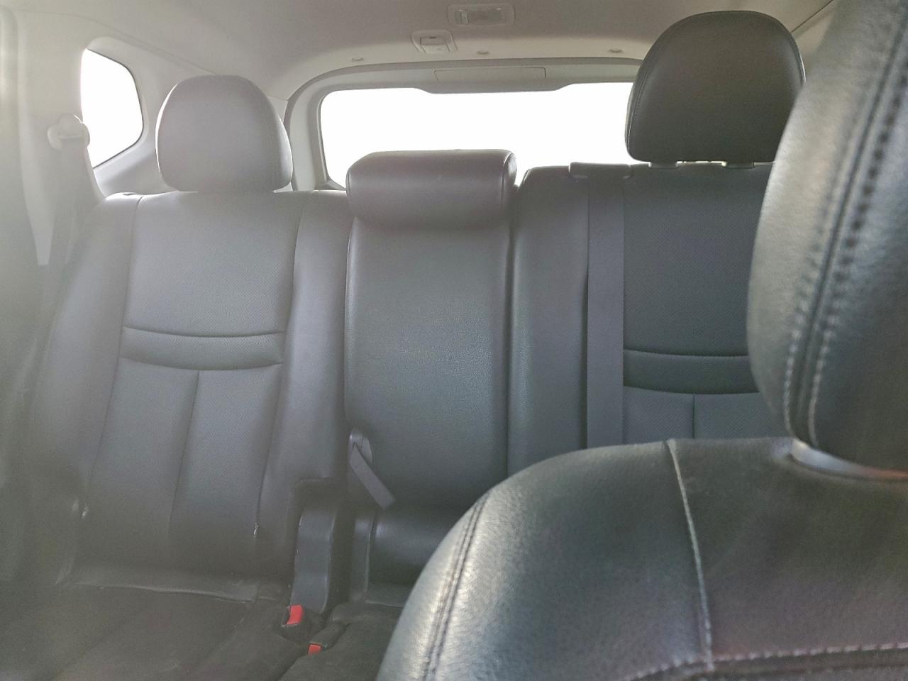 Nissan Rogue S Image 11