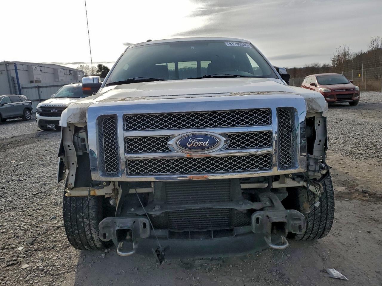 Ford F-150 Supercrew Image 7