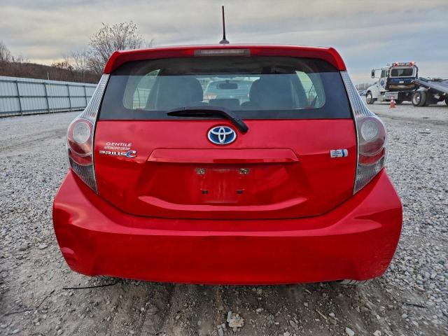 Toyota Prius Image 4