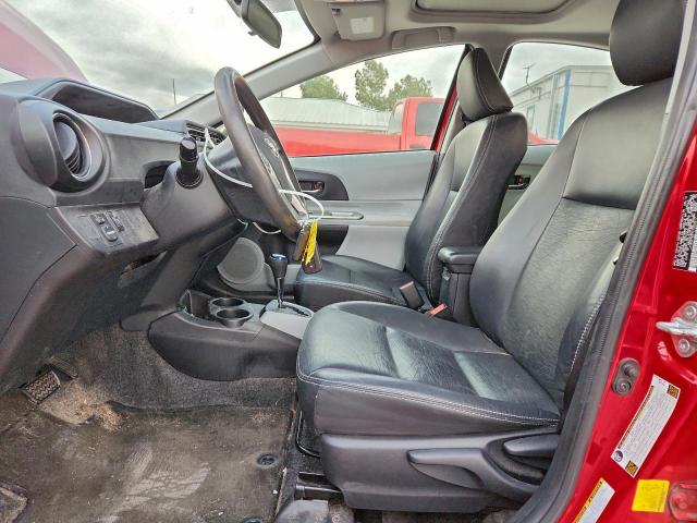 Toyota Prius Image 6