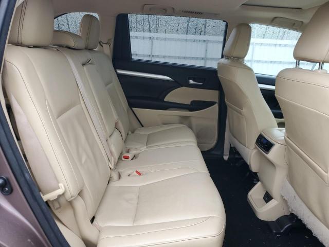 Toyota Highlander Se Image 11