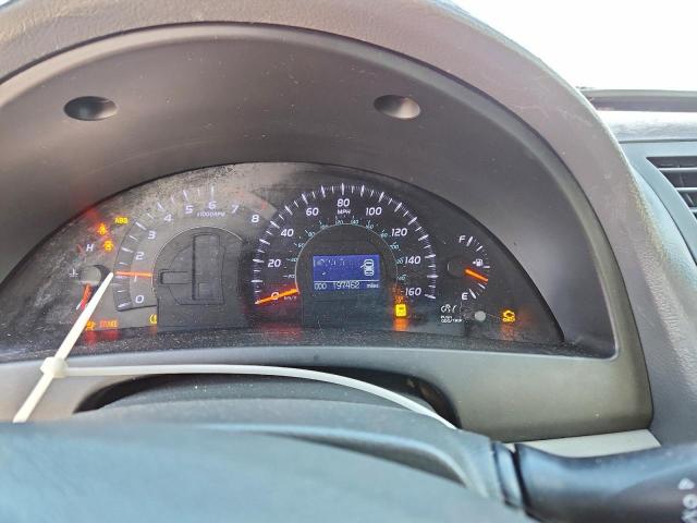 Toyota Camry Se Image 11