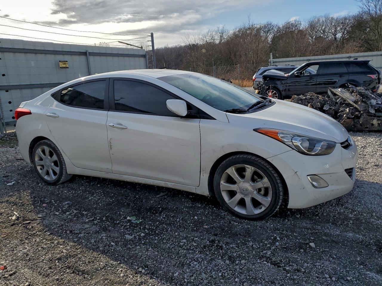 Hyundai ELANTRA Gls Image 8