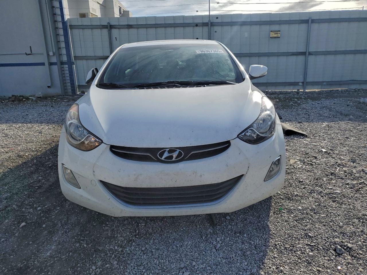 Hyundai ELANTRA Gls Image 10