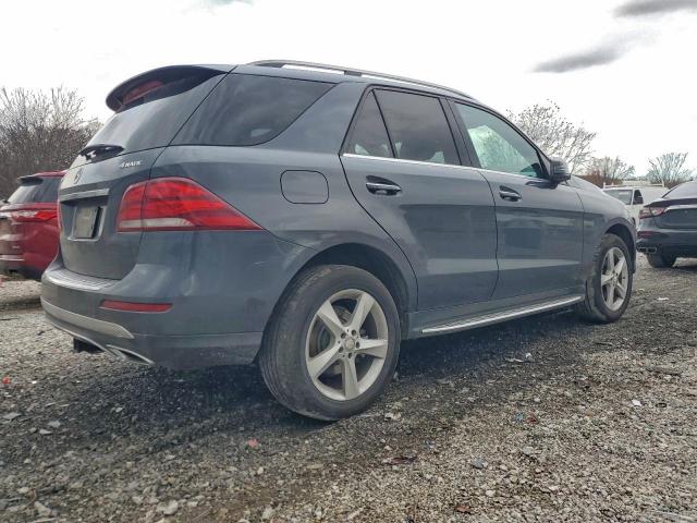 Mercedes-Benz GLE 300d 4matic Image 12
