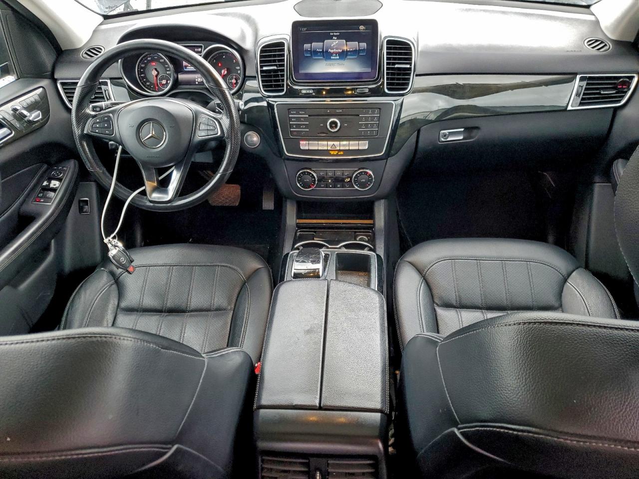 Mercedes-Benz GLE 300d 4matic Image 3