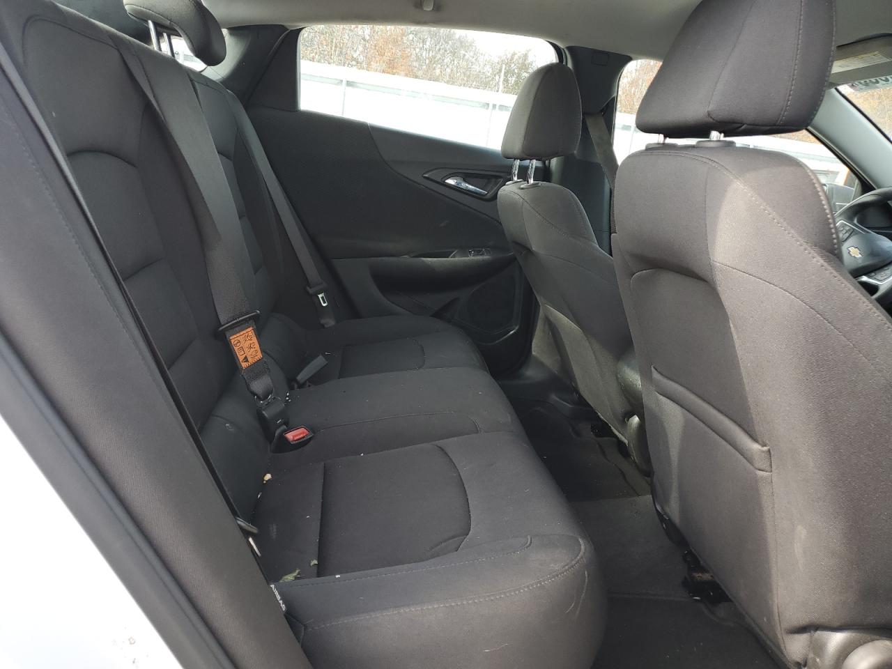 Chevrolet Malibu Ls Image 8