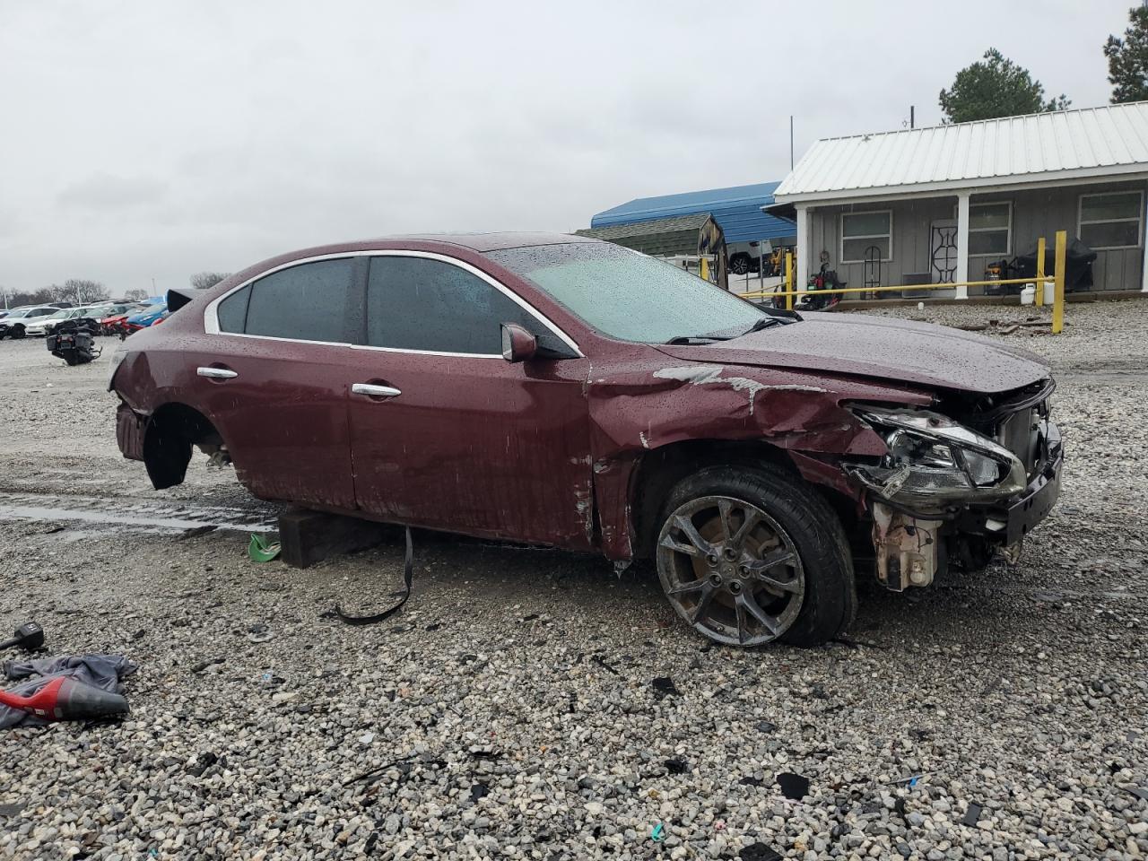 Nissan Maxima S Image 5