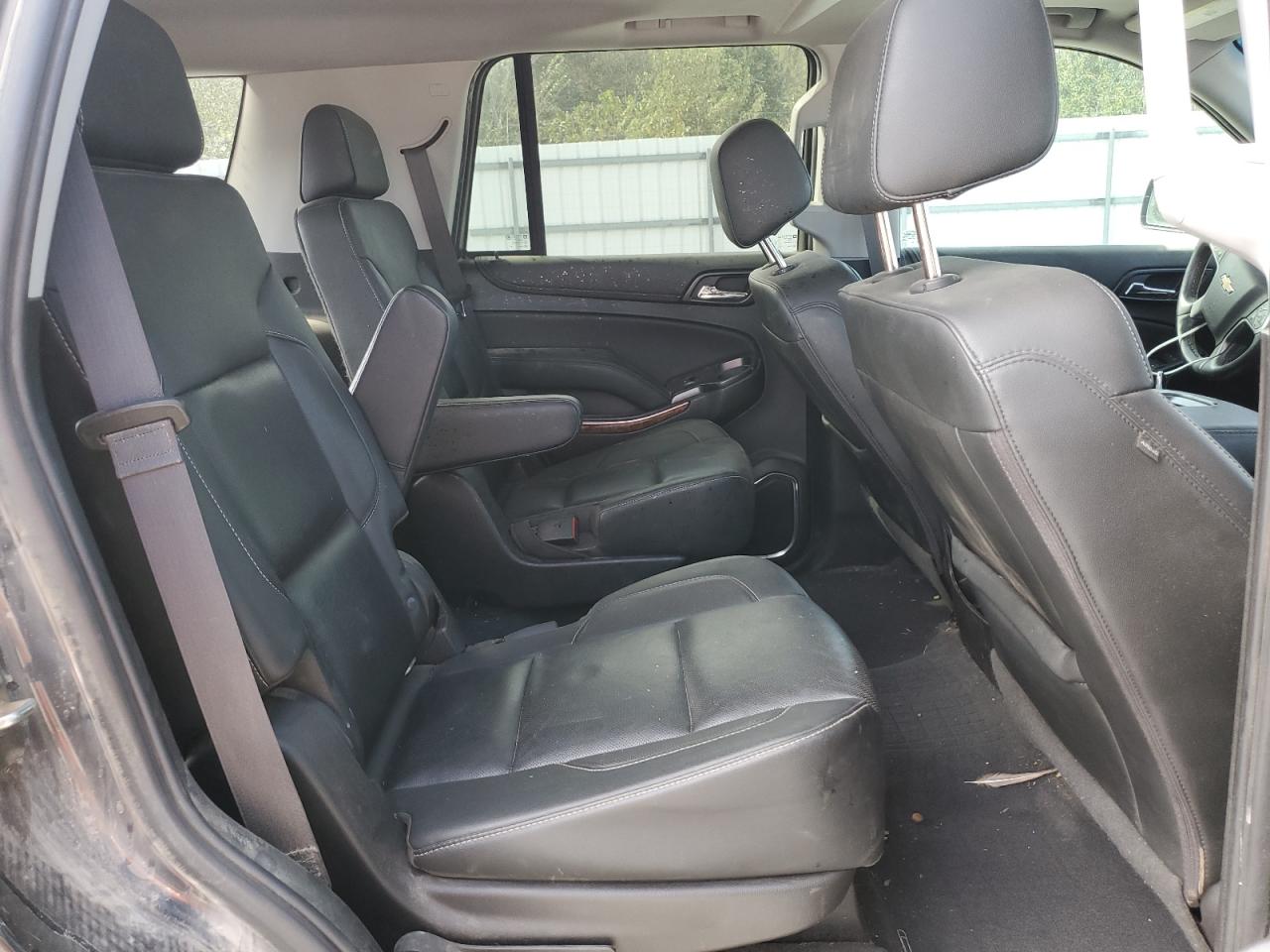 Chevrolet Tahoe K1500 Premier Image 7