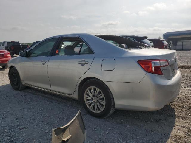 Toyota Camry Base Image 5