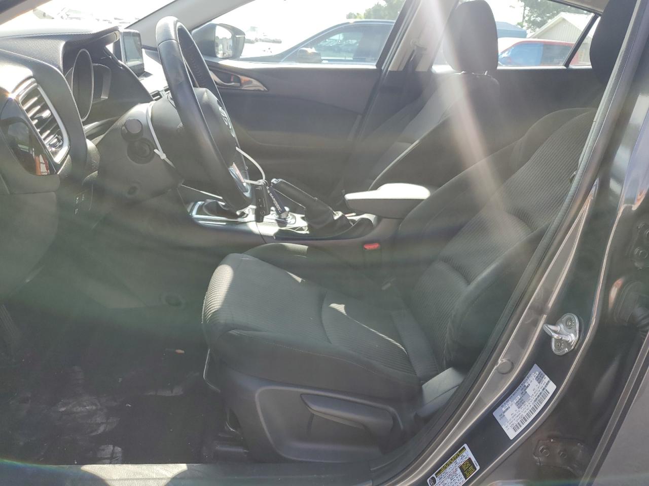 Mazda 3 Touring Image 12