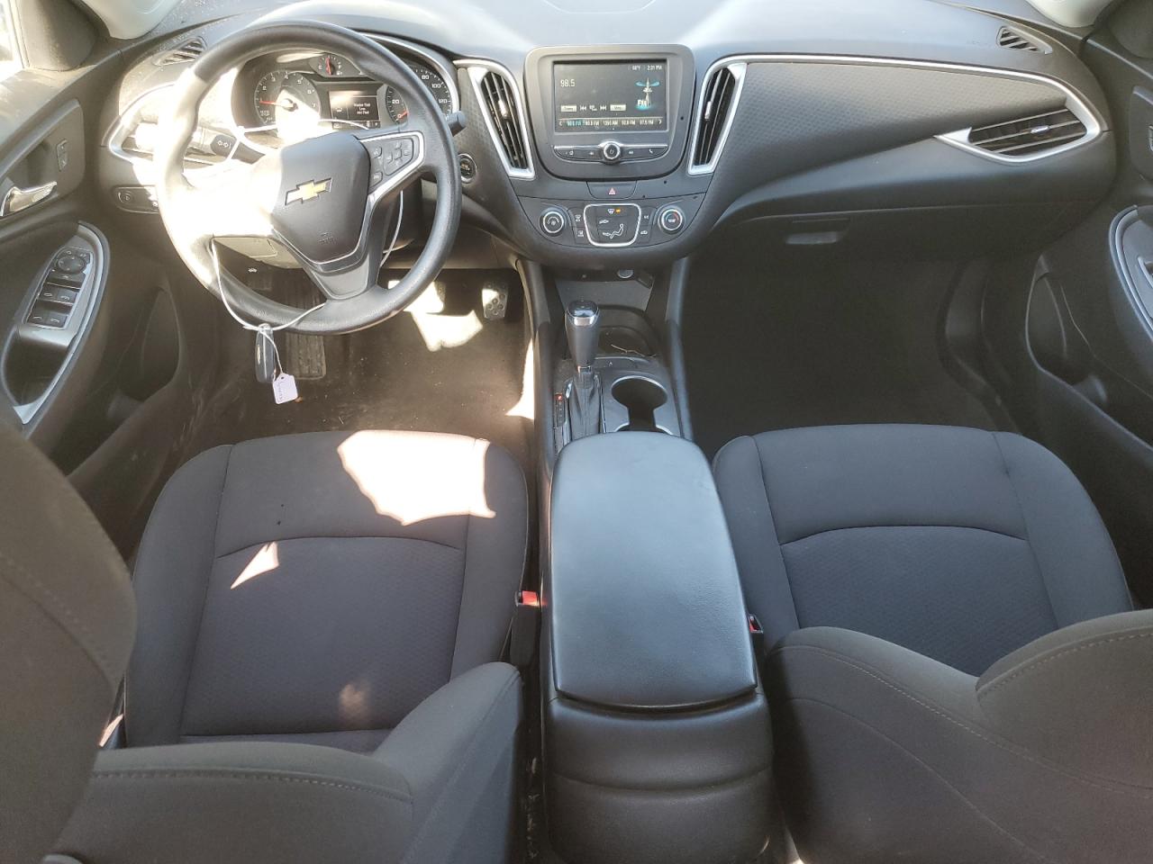 Chevrolet Malibu Ls Image 5