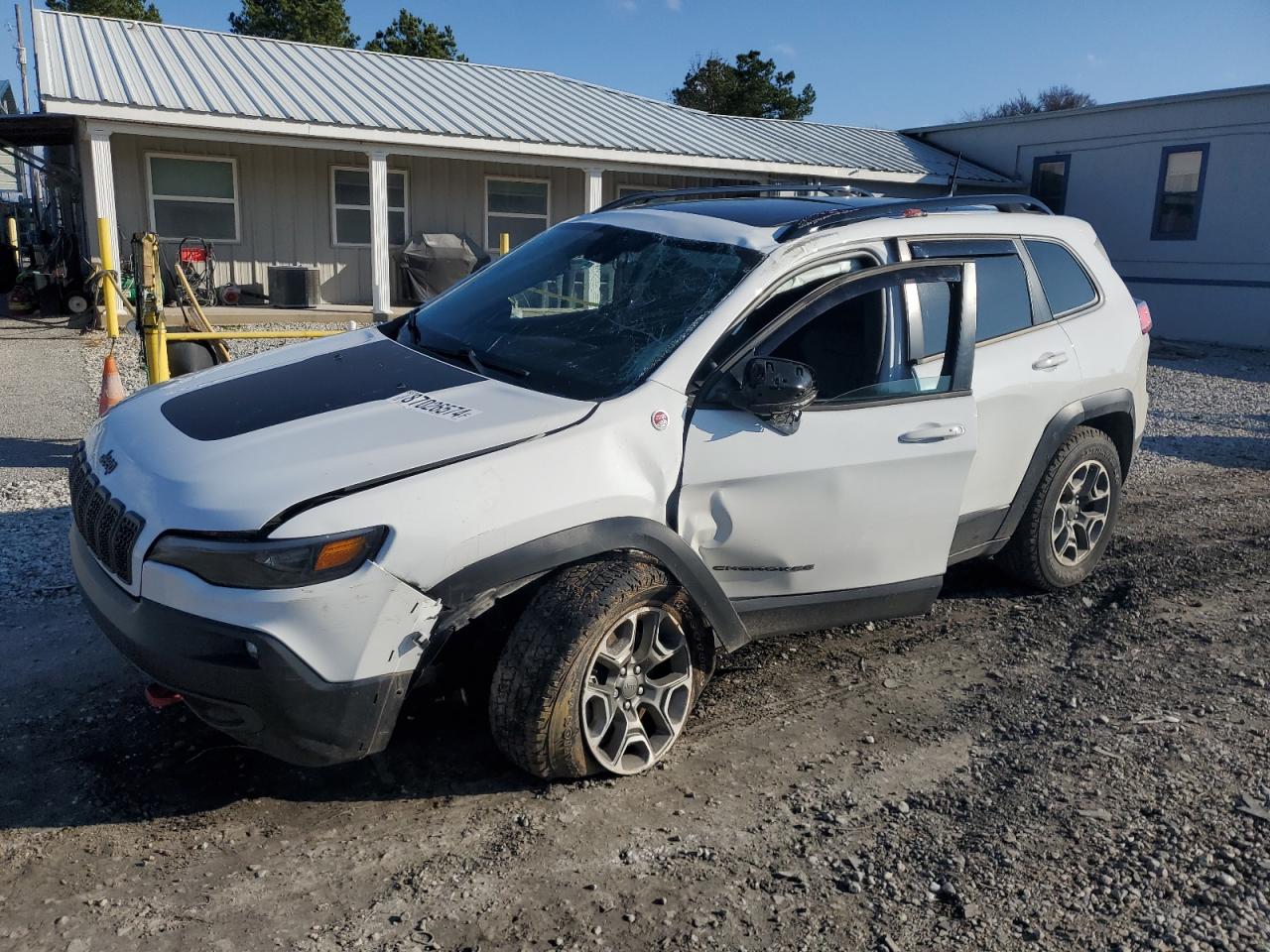Jeep Cherokee Trailhawk Image 1