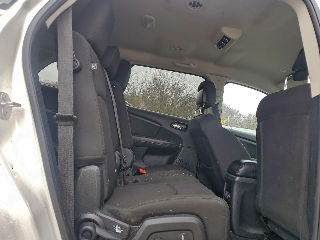 Dodge Journey Sxt Image 9