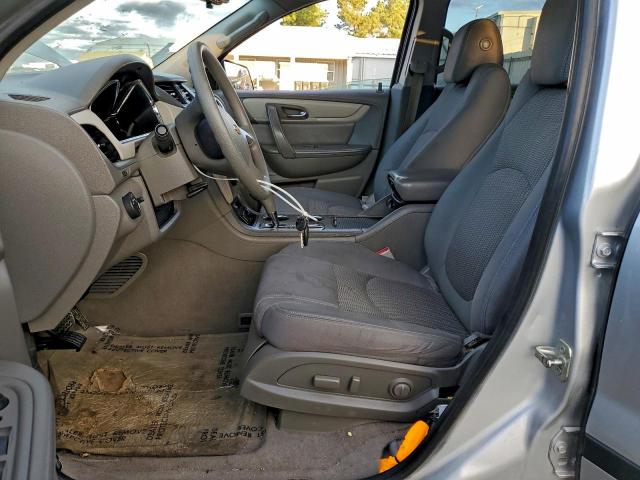 Chevrolet Traverse Ls Image 3