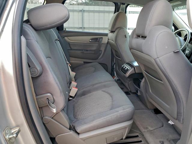 Chevrolet Traverse Ls Image 6