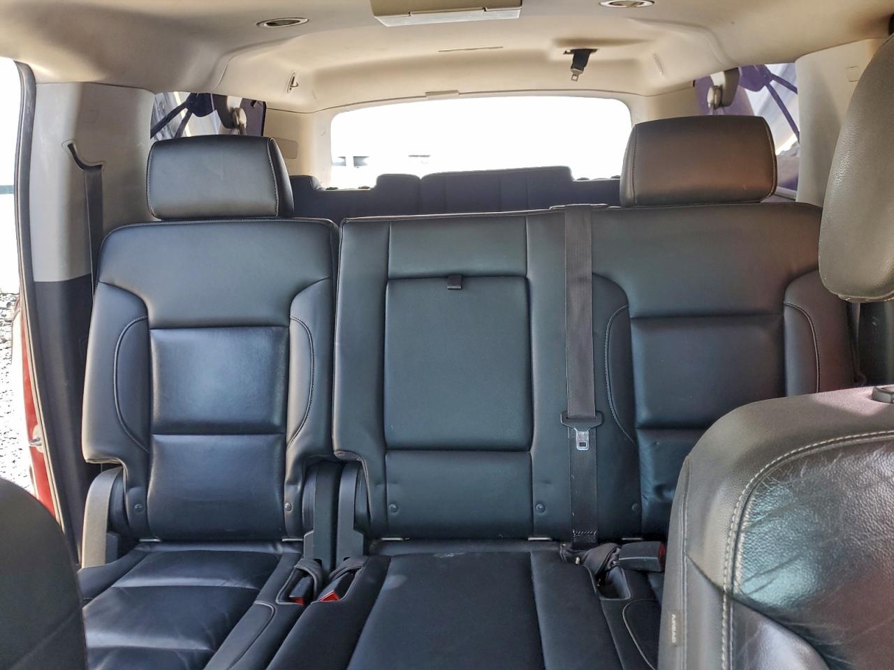 Chevrolet Suburban K1500 Lt Image 5