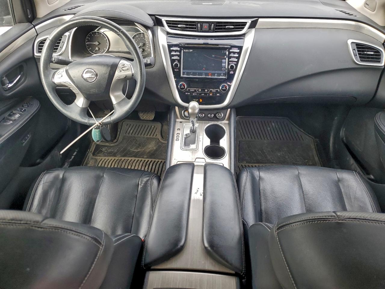 Nissan Murano S Image 6
