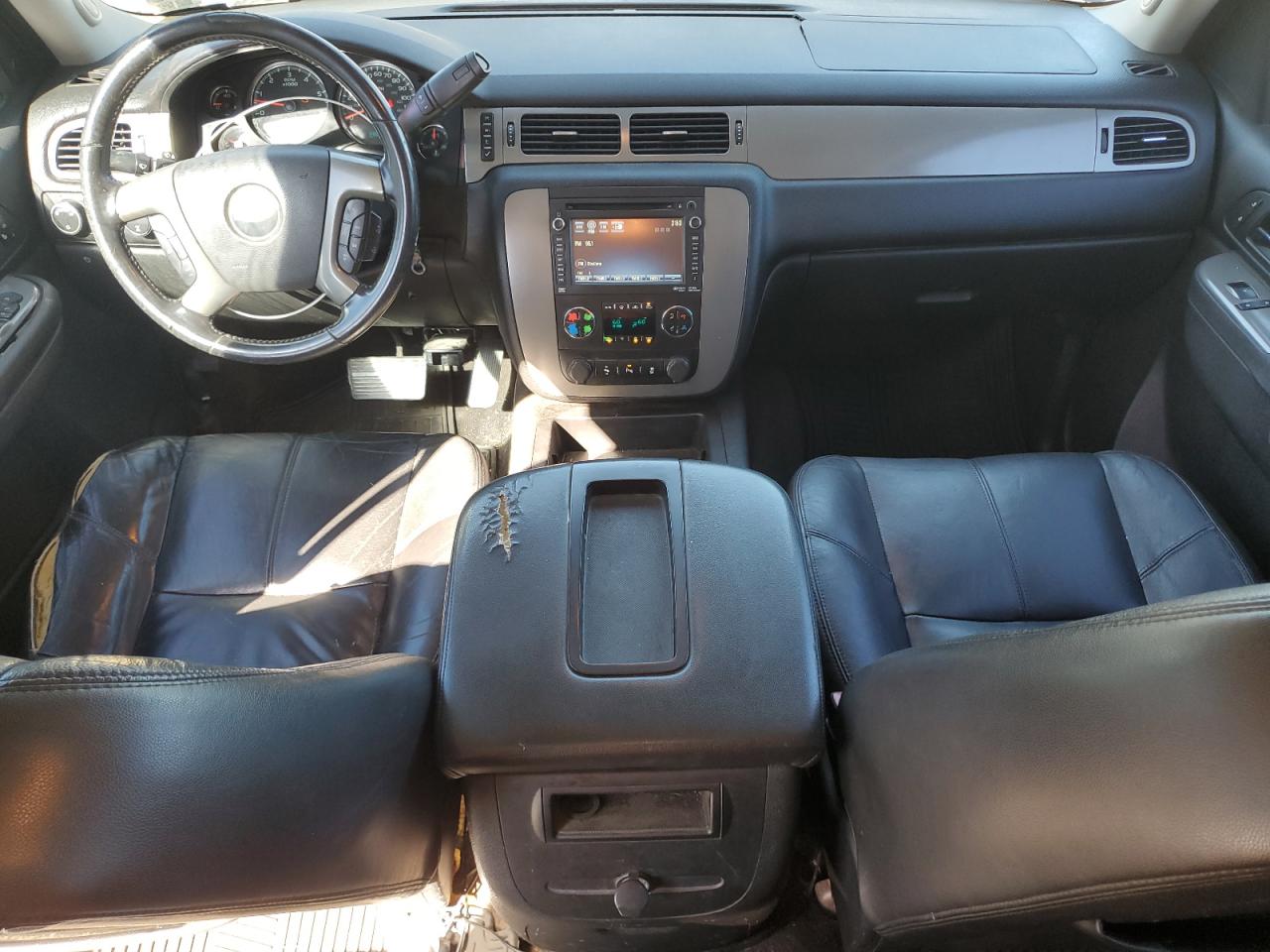 Chevrolet Silverado K1500 Ltz Image 6