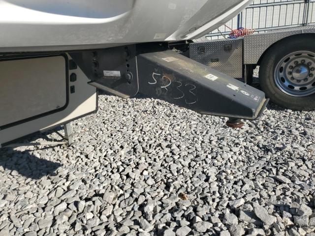 Coachmen Camper Image 4